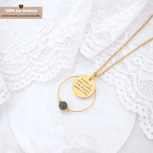 Collier personnalisé avec tourmaline lithothérapie gravé citation souvenir ou message personnel
