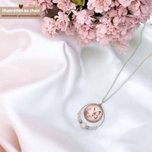 Collier cabochon illustré papillon avec perle de kunzite, bijou symbolique transformation