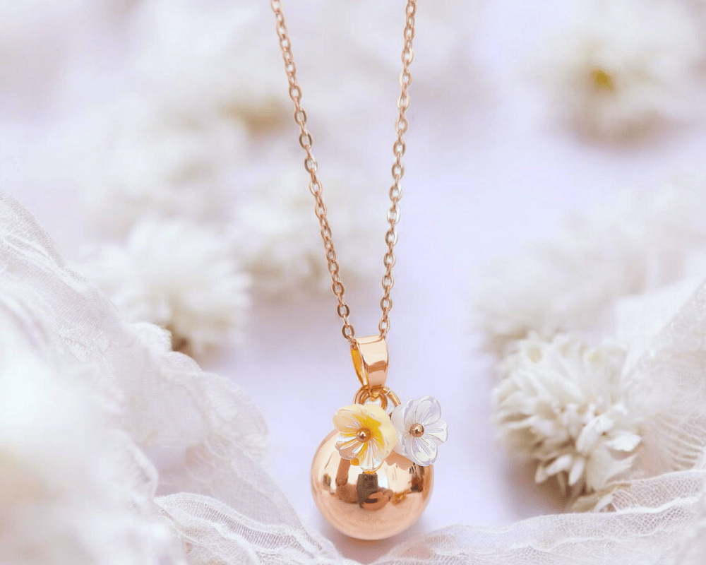 Bola de grossesse personnalisé porté pendant la grossesse, bijou symbolique pour future maman.